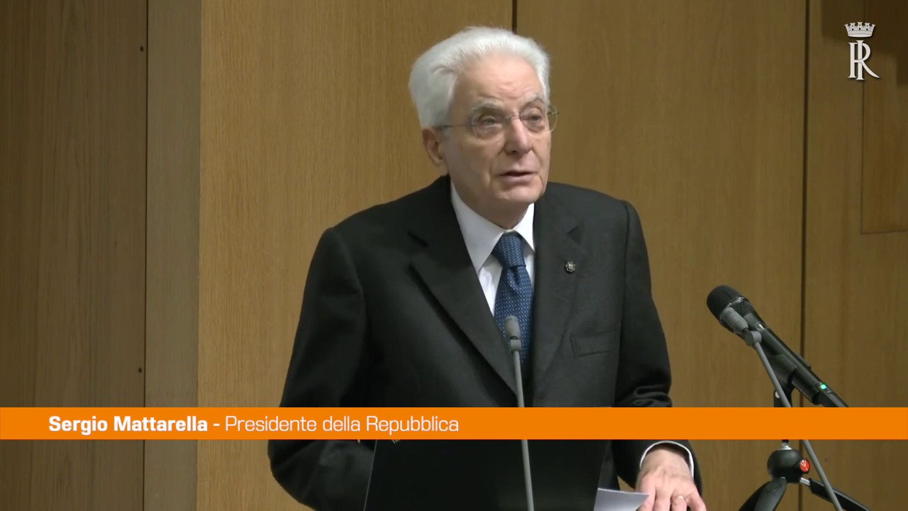Mattarella "Confronto idee favorisce valori democrazia e libertà"