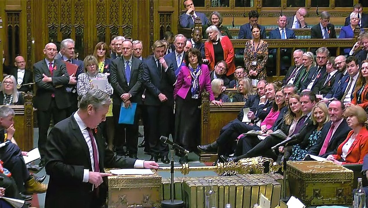 Starmer criticised by PM over Labour MPs on picket lines