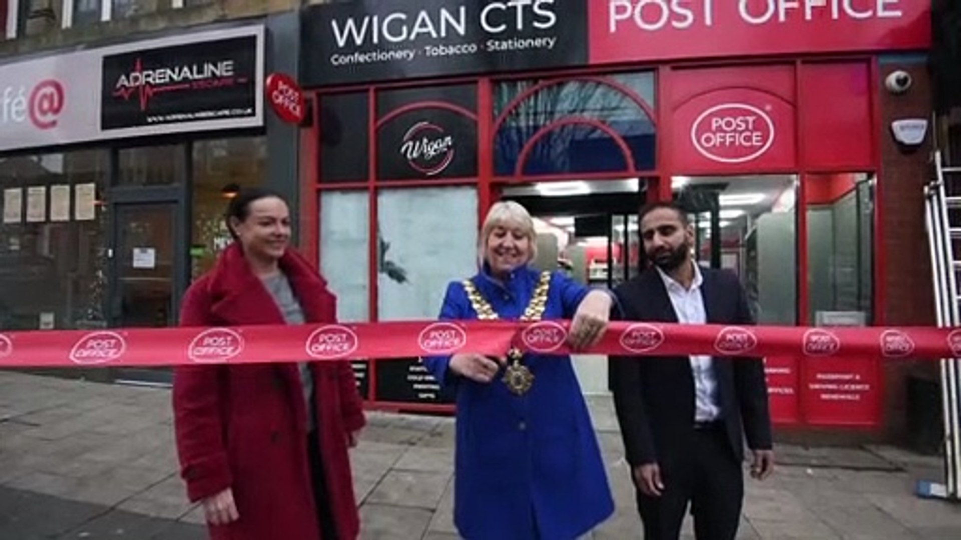 Opening of the new Post Office in Wigan town centre - video Dailymotion