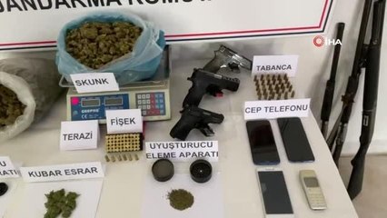 Kırklareli'nde uyuşturucu ticareti yaptığı iddia edilen 3 şüpheli yakalandı