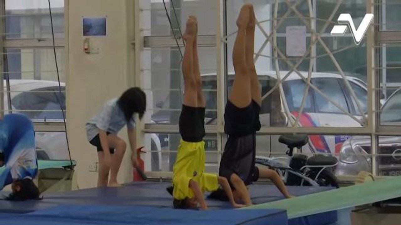 Junior Tiger cetus kesinambungan penerjun berkualiti