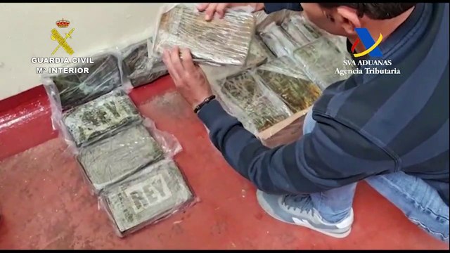 Autoridades españolas decomisan 5,6 toneladas de cocaína