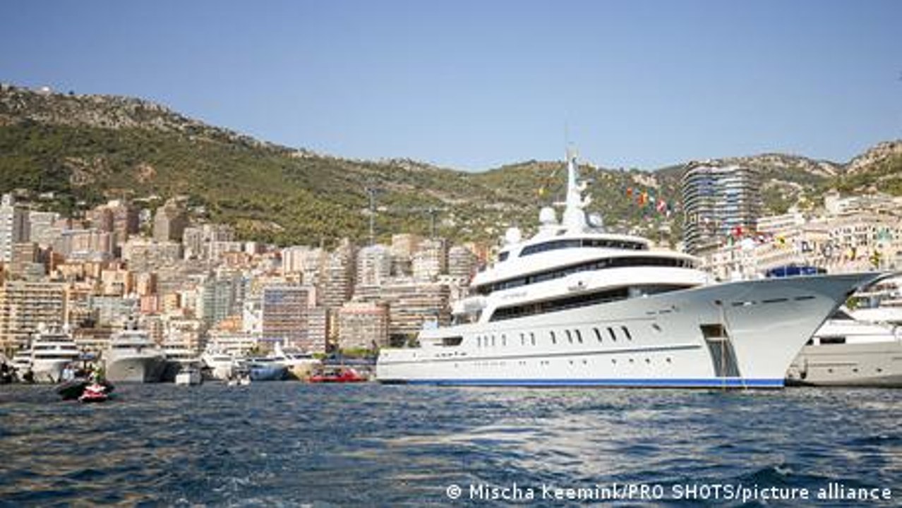 Frankreich: Ukrainer stoßen auf prorussische Oligarchen