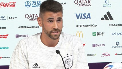 Unai entiende la "tensión" que genera en la afición cuando arriesga con el pie