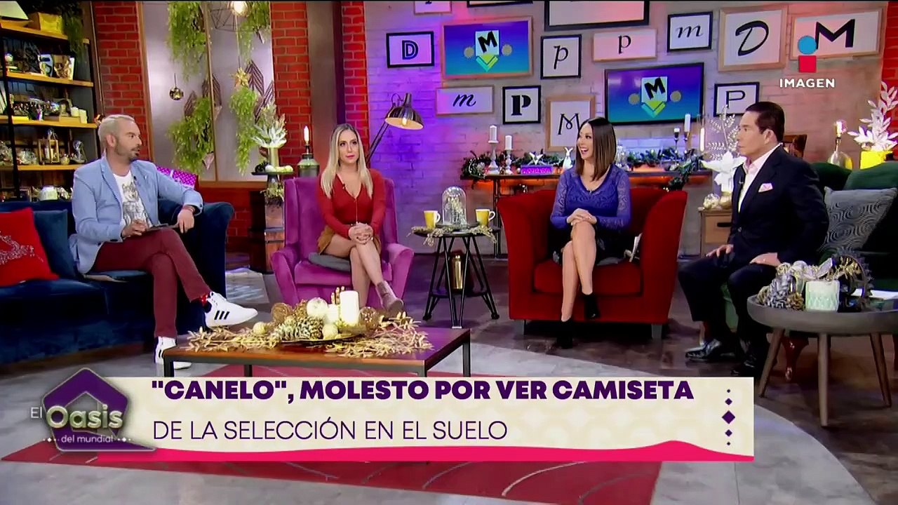 El Canelo exigiría a Messi se disculpe por patear playera de México
