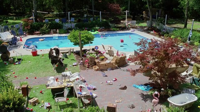 Petite orgie entre amis Bande-annonce (RU)