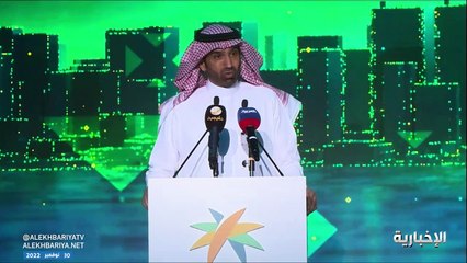 وزير الموارد البشرية: بعض أبنائنا يتخرجون بتخصصات لا تحتاج إليها سوق العمل