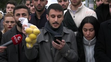 İYİ Parti'den TRT önünde sepetli protesto