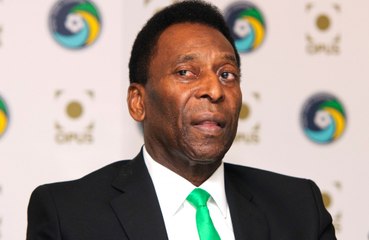 Filha de Pelé se pronuncia após internação do ex-jogador