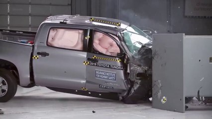 CRASH TEST Pickup Trucks _ Ford F150, Toyota Tundra, RAM 1500, Nissan Titan