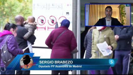 MARLASKA HUNDIDO Y EVIDENCIADO se esconde tras las fuerzas de seguridad.