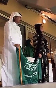 مساندة حمد آل ثاني و الشيخة موزة لـ الأخضر تلفت أنظار رواد التواصل الاجتماعي