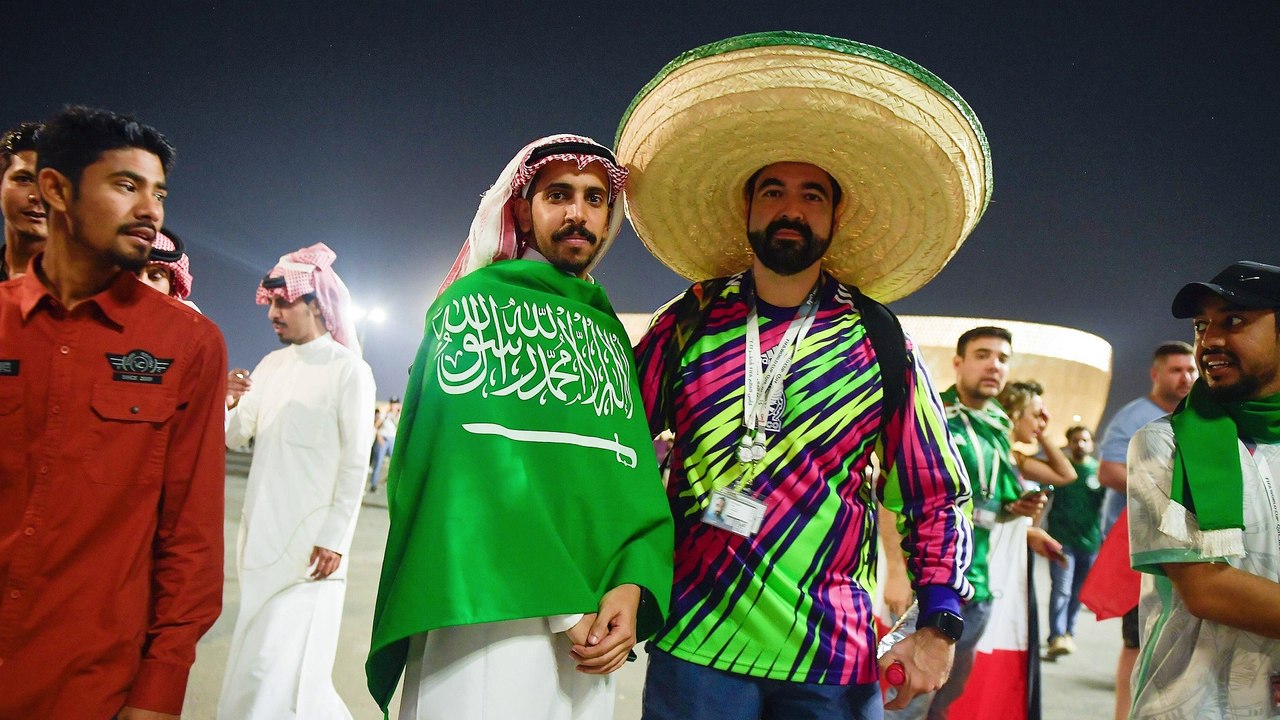 'Journalisten hielt es nicht mehr auf ihren Plätzen': Mexikos großer Wurf bleibt aus