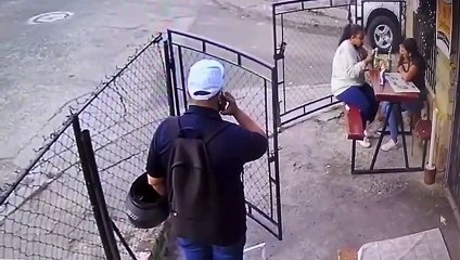 Sin pistola y en pleno día asaltan a dos mujeres en Tegucigalpa