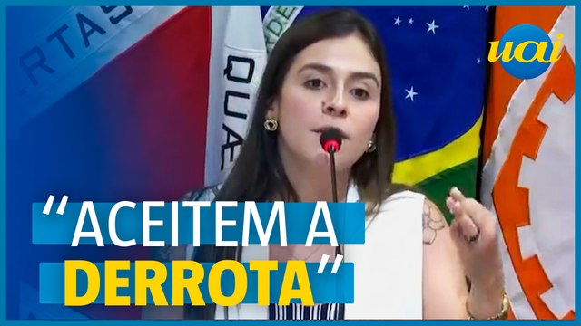 Deputada Lohanna França sobre protestos bolsonaristas: 'Baderneiros'