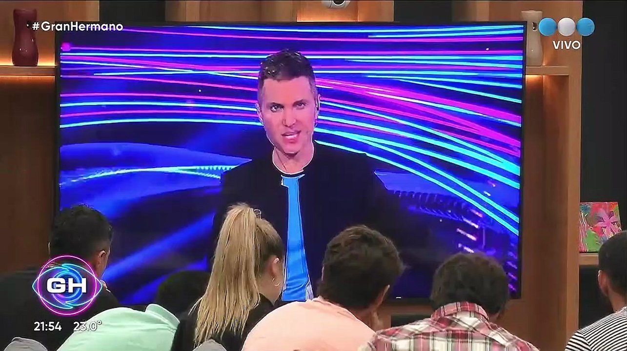 El inesperado regalo de Santiago del Moro a Daniela Celis en Gran Hermano.