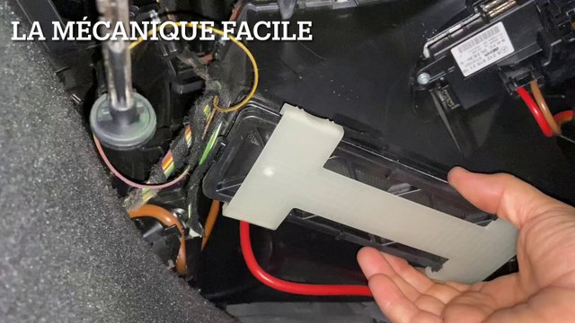 How to change the cabin filter on mercedes Comment changer le filtre d'habitacle sur mercedes