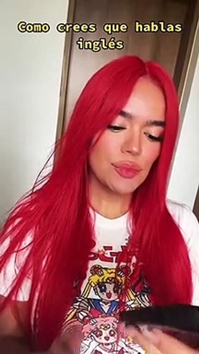 Karol G se burló de su acento al hablar en inglés: “Para qué fingir”