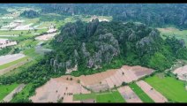 Video Drone Pemandangan Alam Yang Indah Gunung Yang Menghijau _ aerial video view