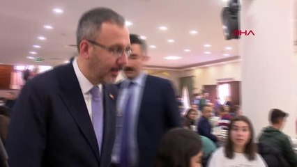 Bakan Kasapoğlu Ankara'da başvuran her öğrencimizi yurtlara yerleştirdik