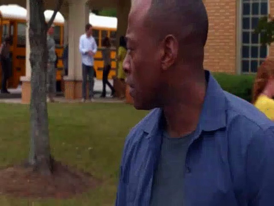 Resurrection S01E08 Torn Apart