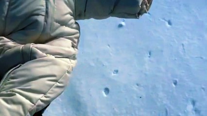 baby playing in the snow..✨️