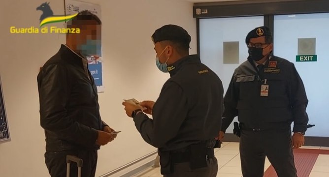 Treviso - Passeggeri fantasma su voli aerotaxi: sanzioni per società di noleggio (01.12.22)