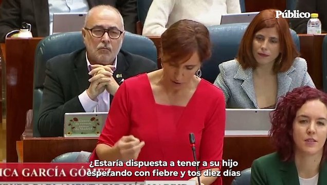 Las cinco preguntas de Mónica García a Ayuso: ¿Estaría dispuesta a que atendieran a su hija en cuatro minutos?