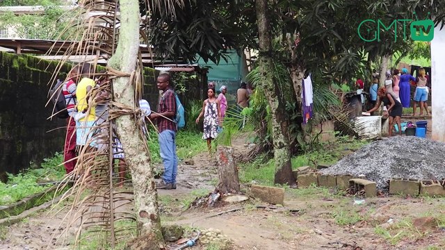 [#Reportage] Eboulement du PK8: pas d’eau ni de titre foncier pour les familles relogées à Bikélé