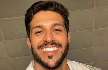 ‘Não conseguia parar de olhar no espelho’, recorda Rodrigo Mussi após acordar do coma