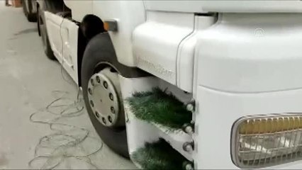 Durdurulan tırda 12,5 kilogram esrar yakalandı