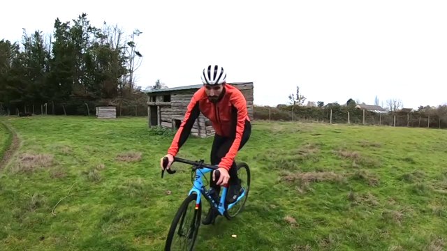 Matériel - Cyclism'Actu a testé pour vous la nouvelle gamme Finisseur Gravel !