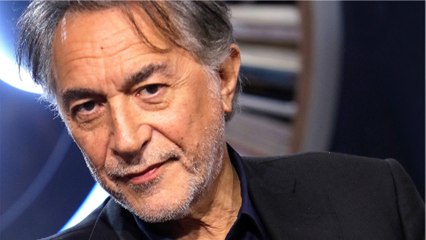 VOICI - "Maman chérie..." : Richard Berry rend un tendre hommage à sa mère décédée