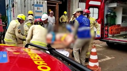 Trabalhador fica em estado grave ao sofrer queda de 9 metros em obra