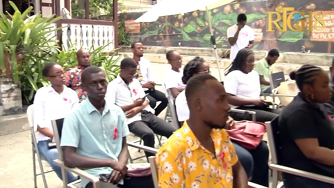 AGESS reyalize yon konferans deba nan okazyon jounen mondyal lit kont sida.