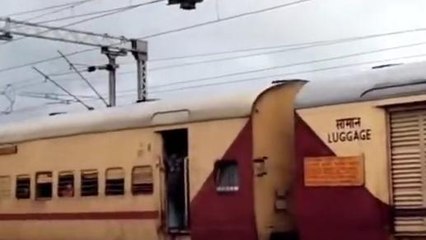 अशोकनगर: बीना कोटा रेलवे ट्रैक पर कई ट्रेनों के रूट परिवर्तित, देखें पूरी जानकारी