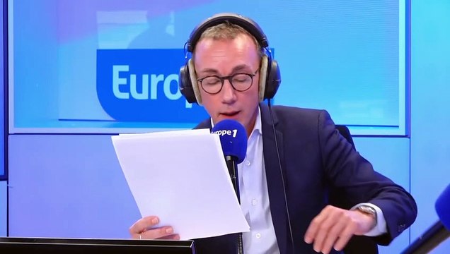 Chandeliers, bouquets de roses, verres en cristal... Le fastueux dîner d'État entre Macron et Biden