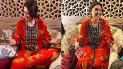 Hansika Motwani Mehendi ceremony: शरारा सूट में बेहद खूबसूरत दिखीं हंसिका, 4 December को है शादी