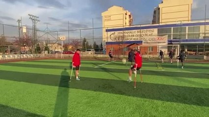 Mahalle maçlarından hayalini kurduğu Ampute Milli Takımı'nın yıldızı oldu