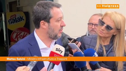 Salvini: "Salvate vite e contrastati i trafficanti di essere umani"