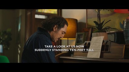 LYLE, LYLE, CROCODILE – Take A Look At Us Now - Sing - Along