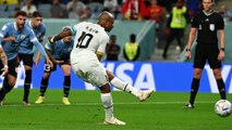 Uruguai vence Gana, mas cai na fase de grupos do Mundial