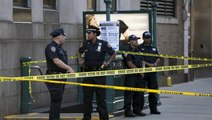 New York'ta sokak ortasında bulunan cansız bedenin sahibi ünlü oyuncu Frank Vallelonga Jr çıktı.