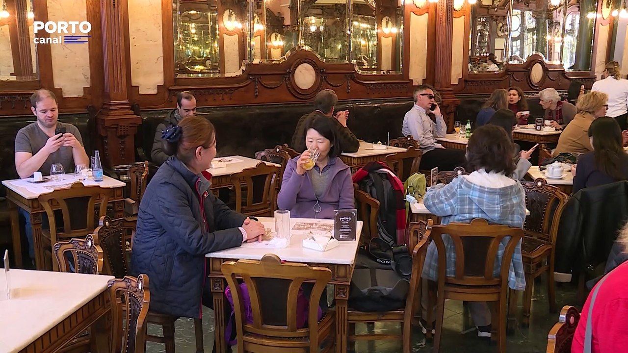 Café Majestic. Um dos mais emblemáticos cafés portugueses celebra 100 anos de memórias