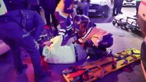 Otomobile çarpan motosiklet sürücüsü yaralandı