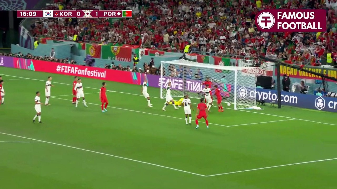 Match Highlights - South Korea 2 vs 1 Portugal - Matchday 46 - World Cup Qatar 2022 | Famous Football