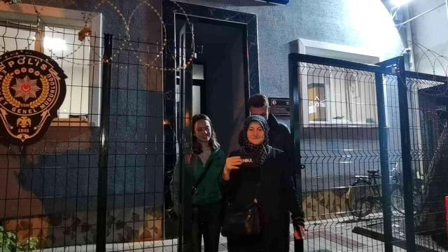 İnsanlık ölmemiş dedirten hareket...