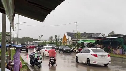 8 จังหวัดภาคใต้ "ฝนตกหนัก" 9-11 ธ.ค.65 ยะลาแจ้งเตือนระวังน้ำท่วม น้ำป่าหลาก