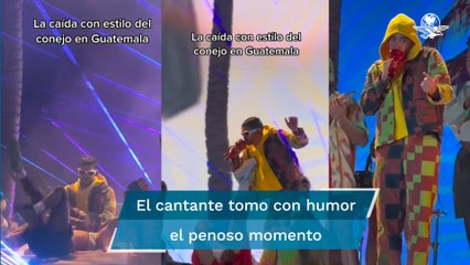 Bad Bunny hace un “Juanga”; sufre caída en su concierto