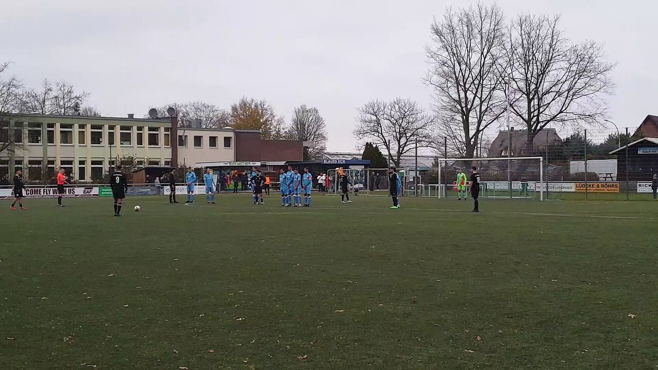 Michel Netzbandt mit einem traumhaften Freistoß zum 3:0 für Türkiye bei Curslack!